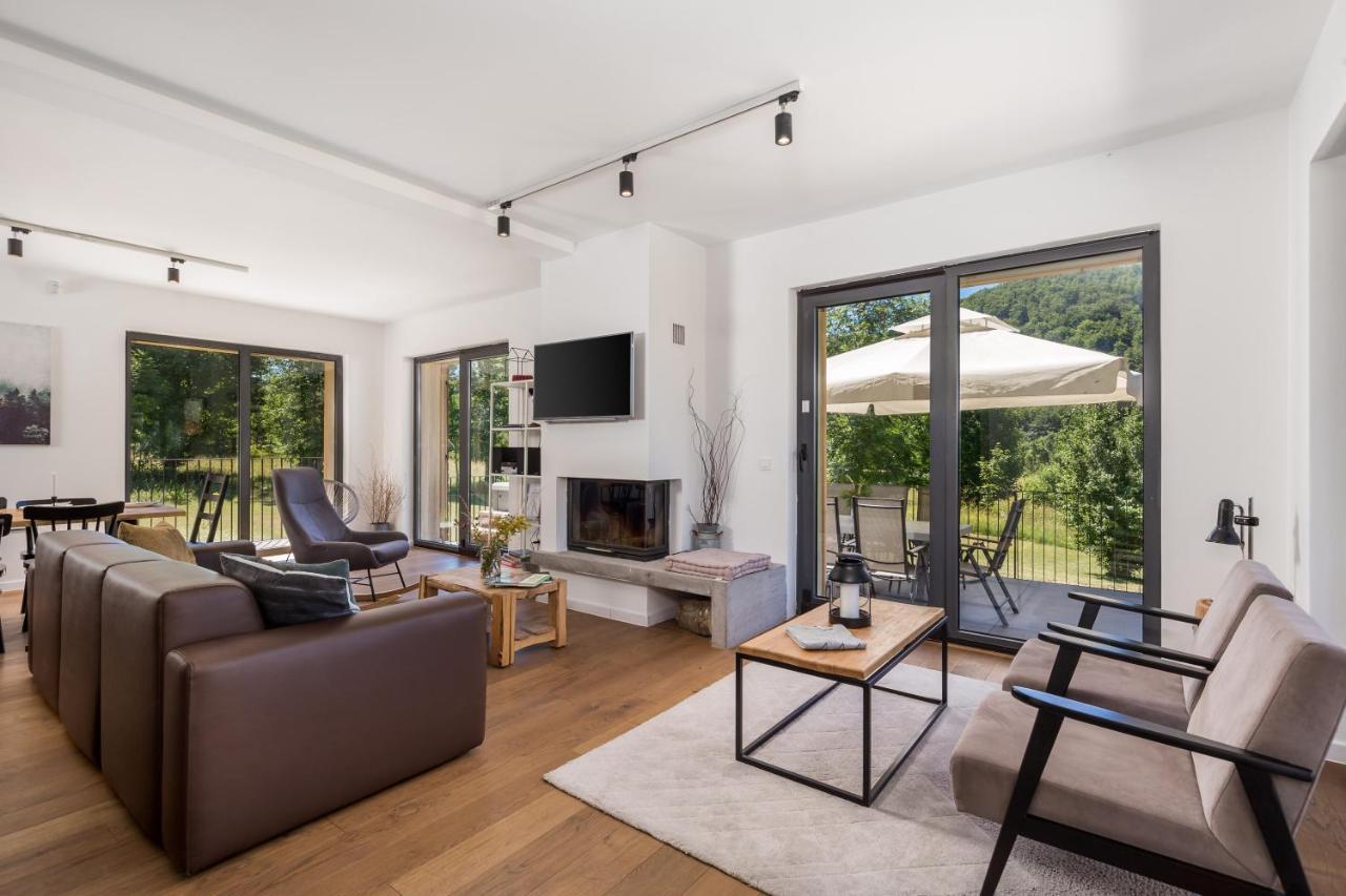 Modern Alpine Monsalbius Chalet Baske Ostarije 外观 照片