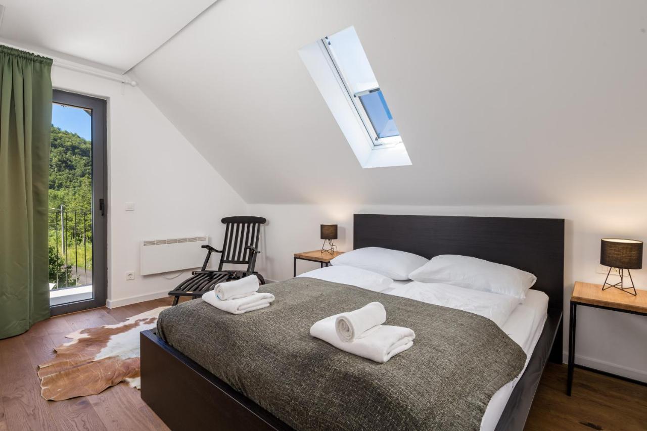 Modern Alpine Monsalbius Chalet Baske Ostarije 外观 照片